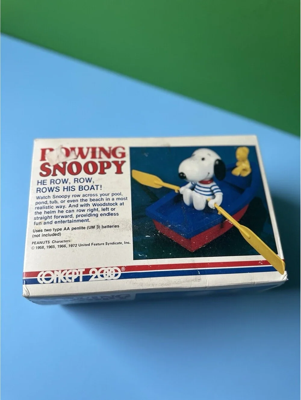 Vintage 1972 Rowing Snoopy Water Boat New In Box